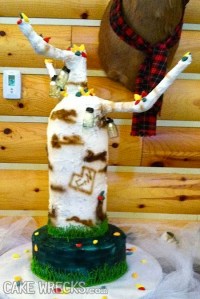 Except that this tree looks like it was straight out of a badly drawn Dr. Seuss book. This, assuming that Dr. Seuss was in kindergarten at the time.