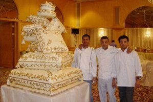 That looks like a it was based from a pile of expensive looking pillows found in some 5 star hotel.