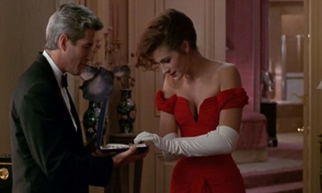 Pretty-Woman_Julia-Roberts_red-evening-gown_mid.bmp