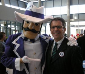 For some reason, I'm not sure if it's a good idea to have a Wild West villain archetype as your college mascot. I mean a well dressed mascot isn't going to win you fans outside Evansville. Also, he kind of dresses like a pimp if you ask me.