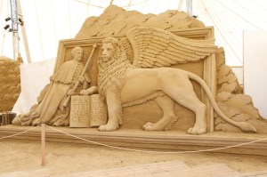 Of course, I'm sure the Pope in the original picture just had himself put in a portrait with a winged lion to make himself seem more badass. At least I think the guy in the sculpture's a pope.