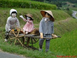 I mean Japan has worshiped one as a god for years. Still, I'm sure you couldn't tell this family was Asian if you didn't see what the dad was wearing.