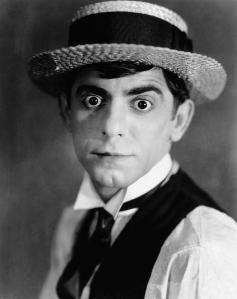 Yes, this is Eddie Cantor during his younger years. No, this isn't Mr. Bean I'm sorry to say. Still, you have to love how he looks in that outfit.