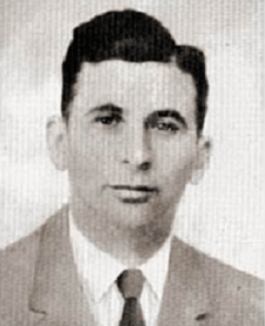 Still, while Luciano is the better looking gangster on Boardwalk Empire, Lansky probably beats him in the looks department in real life. Of course, that's just my opinion. Nevertheless, Lansky will eventually outlive most of his peers from this era and enjoy a nice retirement in Florida.