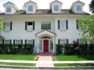 Actually, while I think two would've been fine, four is just way too many for this house. In fact, maybe this house shouldn't have any dormers at all.
