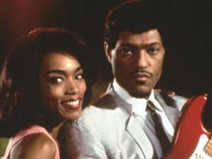 kanye-west-bodyguard-vma-2011-mtv-vmas-laurence-fishburne-ike-tina-turner-angela-bassett-movie-whats-love-got-to-do-with-it-mean-arrested-beat-up-assaulted-illuminati-freemason-satanic-jay-z-beyonce