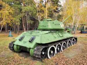 Now there are some pieces that should never be recycled into playground equipment. Tanks are one of these. Still, why Russia, why?