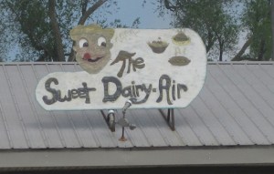 Of course, while it may be a store for dairy products, the name sounds like another word for butt. Doesn't help that there's something phallic about that sheep.