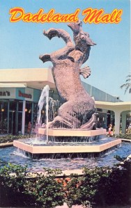 I'm sure this horse seems harmless. Yeah, it appears inflicted with some kind of Mad Horse disease from the Gulf of Mexico.