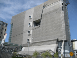 This is the Federal Building in San Francisco. Not one of the more attractive examples of Frisco architecture. Another failed example of eco-architecture.