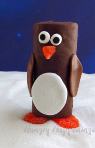 Of course, this is a nice creative Christmas treat that your kids would certainly love. Also, it's very adorable in chocolate and Oreo cream.