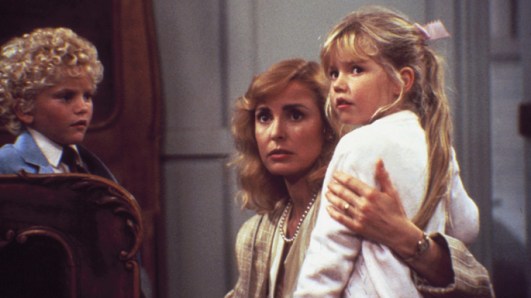 flowers_in_the_attic_1987_685x385