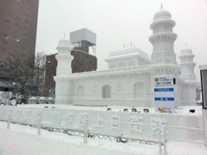 Of course, while we all know the story of the Taj Mahal, this is also in Agra as well. Yet, this was commissioned by Emperor Shah Jahan's stepmother and aunt to his wife named Nur Jahan who commissioned this tomb for her father. Let's say it's rather complicated if you know what I mean.