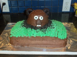 Now this cake groundhog seems to resemble a bear with buck teeth. Or one of those animals from Whack-A-Mole. Still, this should feed plenty of your guests.