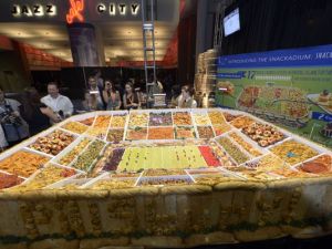 You'll see a lot of these in this post. Still, this is the largest of the snack stadiums by far. Of course, since this one is probably used by a restaurant, it doubles as an all you can eat buffet.