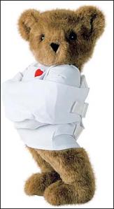 Of course, having this bear in a straitjacket might make you think he's just too crazy for you to handle. Then again, at least he's better than people like abusers, rapists, stalkers, and the like and they don't get put in a straitjacket. Still, very cute.