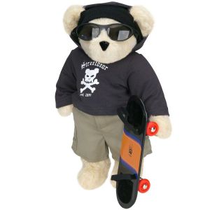 However, unlike most BMX bears, he's not wearing a helmet on top of his hoodie which isn't a great idea. Still, he seems quite classy in his skull and crossbones shirt, cargo shorts, and sunglasses.