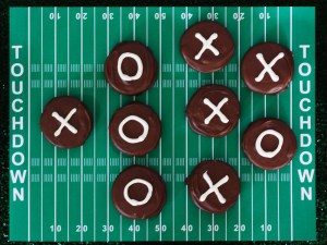 I don't know about you, but I sort of wish that every football team recorded their plays like this. Seriously, it would be just all the more awesome.