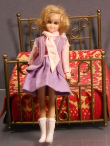 It's hard to believe that this doll is supposed to be based on the Angela Lansbury character from that 1972 movie. Bed runs on batteries. Still, kind of shows that even the folks at Disney were tripping on the brown acid a little too much. Nevertheless, I'd love to see the action figure they have for Eleanor Iselin from the Manchurian Candidate.