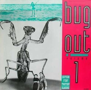 Of course, at least the designer didn't have a cover featuring a giant spider or ant. Still, I think it's better that he didn't feature a mating scene with praying manti. For those who know anything about that, you know what happens after manti sex.