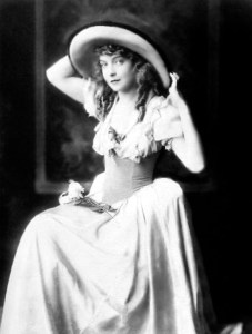 Alongside Mary Pickford, Lillian Gish is perhaps one of the most famous actresses of the Silent Era when movies didn't have sound. She was particularly noted for her appearances in D. W. Griffith movies. However, just because she was in Birth of a Nation, doesn't mean I'd recommend the film as a good date movie for it certainly isn't, especially if you or your partner are black.