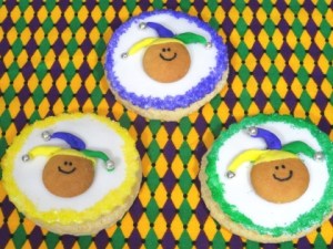 Of course, while these cookies may look cute, they may contain beads that aren't suitable for children under 3 years old. I'm just saying to all you parents out there.