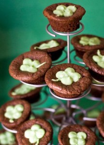 It's ingenious on how the shamrocks are sort of green. Yet, I love the chocolate brownie part of them more.