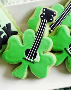 Those who have such cookies probably have a collection of Irish music consisting of Van Morrison, Dropkick Murphys, and U2. 