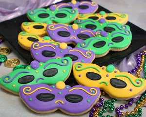 Of course, some mask cookies have holes in them and others don't. In this one, the eye holes are covered in black icing. Yet, each mask is unique in its own way.