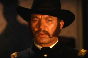 Throughout his career, Ward Bond appeared in over 200 supporting roles, had long working relationships with Frank Capra and John Ford, and starred in in the TV show Wagon Train. This is him as a Union Captain from Gone With the Wind.