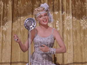 Though Jean Hagen was nothing like the vain and talentless Lina Lamont, she probably should've won a Best Supporting Actress Oscar for Singin' in the Rain. Yet, such loss really demonstrates how little the Academy of Motion Pictures Arts and Sciences respects comedy.
