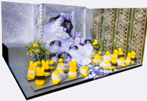 Actually, I really don't give a shit about the Kardashians and really don't think they bear any lasting significance in American culture. Yet, this peep diorama is very well done.