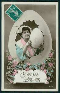 I wonder what kind of drugs these French photographers and card designers were on to produce such crazy cards like these. Maybe absinthe isn't as safe as it's said to be.