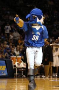 Now there's nothing wrong with a school having a pirate mascot. However, a pirate mascot with a blue and white painted face? What the fuck? Seriously, why? Looks like an angry smurf.