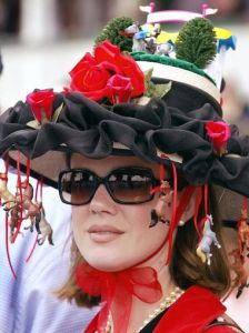 Okay, now I don't know about you, but it seems that the horses are dangling from their necks. It's like an equine hanging tree. Seriously, that's messed up.