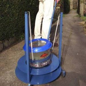 If you think your goldfish needs some space, why don't you just buy a bigger tank for God's sake? Seriously, goldfish only live for a few years at the most and swim in the water most of the time. As to why anyone would feel the need for a goldfish walker is beyond me.