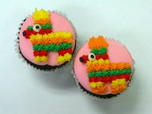 Now these may be covered with icing and not have anything in them. But they're adorable. And they're chocolate, too.