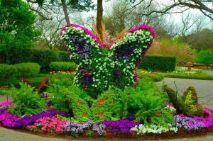 I'm not sure where this is from. But I love the flowers on this, especially the purple ones.