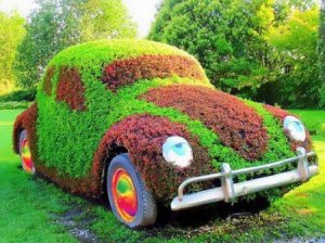 For some reason, I can't help thinking that this car is high on something. And I'm not sure if it's Miracle Gro.