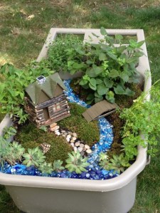 Of course, the water is made from blue stones you might get at a craft store. But everything else seems to be derived from organic material. Man, I wonder how they make these things.