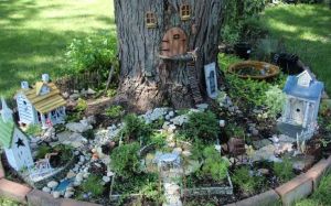 Now I'm sure the fairies will get plenty of shade under that tree. Yet, even this sturdy tree couldn't completely shield them from the elements of nature.