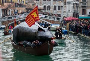 Okay, now this is quite disturbing. Not sure why anyone would want a rat float. Rats are disgusting vermin. And a giant one is the stuff of nightmares.