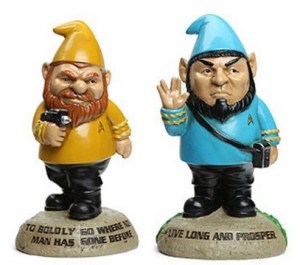 Of course, I'm so used to Kirk and Spock being so clean shaven and thin (well, for the most part). Still, I wonder whether they have gnomes of the rest of the main cast as well. Maybe I'll never know for sure.
