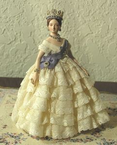 Now this depicts the young Queen Victoria around her coronation when she's only a teenager. However, I have to admit, that it does get a lot of her proportions right. Still, you'd never see such realism in a Barbie doll though.