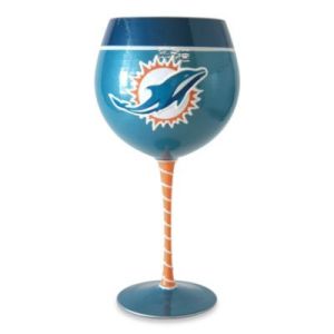 I suppose these are more or less collector's items and used more often for decoration. Not sure if anyone would use them for drinking. 