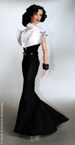 Of course, we're not sure how much is true about Mommie Dearest since a lot of people who knew her spoke out against it. However, she certainly looks lovely in this black and white dress.