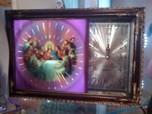 Not sure if such motif is appropriate for The Last Supper. Though tacky it is, it has a certain charm that everything that Thomas Kinkade ever did.