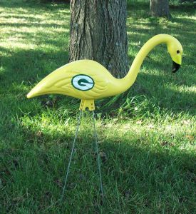 Hate to say this, but I kind of expect to see an NFL themed flamingo to depicts teams like the Tampa Bay Buccaneers, Jacksonville Jaguars, and the the Miami Dolphins. Yet, this a Green Bay Packers one, a team that resides in a place where there are no flamingos whatsoever.