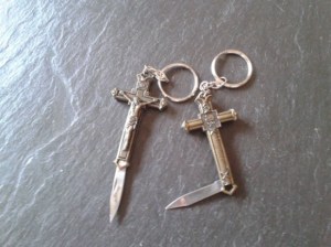 I'm sure this isn't bound to help you in a knife fight. Not to mention, you can't really stab someone with such weapon. Then again, I may be wrong.