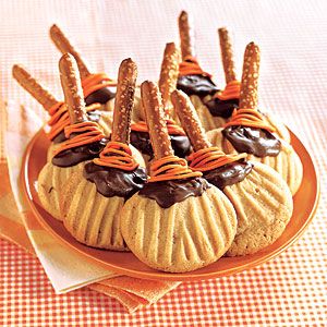 Now these appear to have pretzels, chocolate icing, cookies, and not sure what the stringy part is there. Still, these are quite clever and cute.